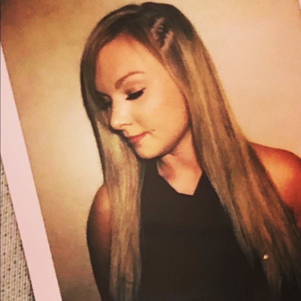 Meet your Posher, Alicia